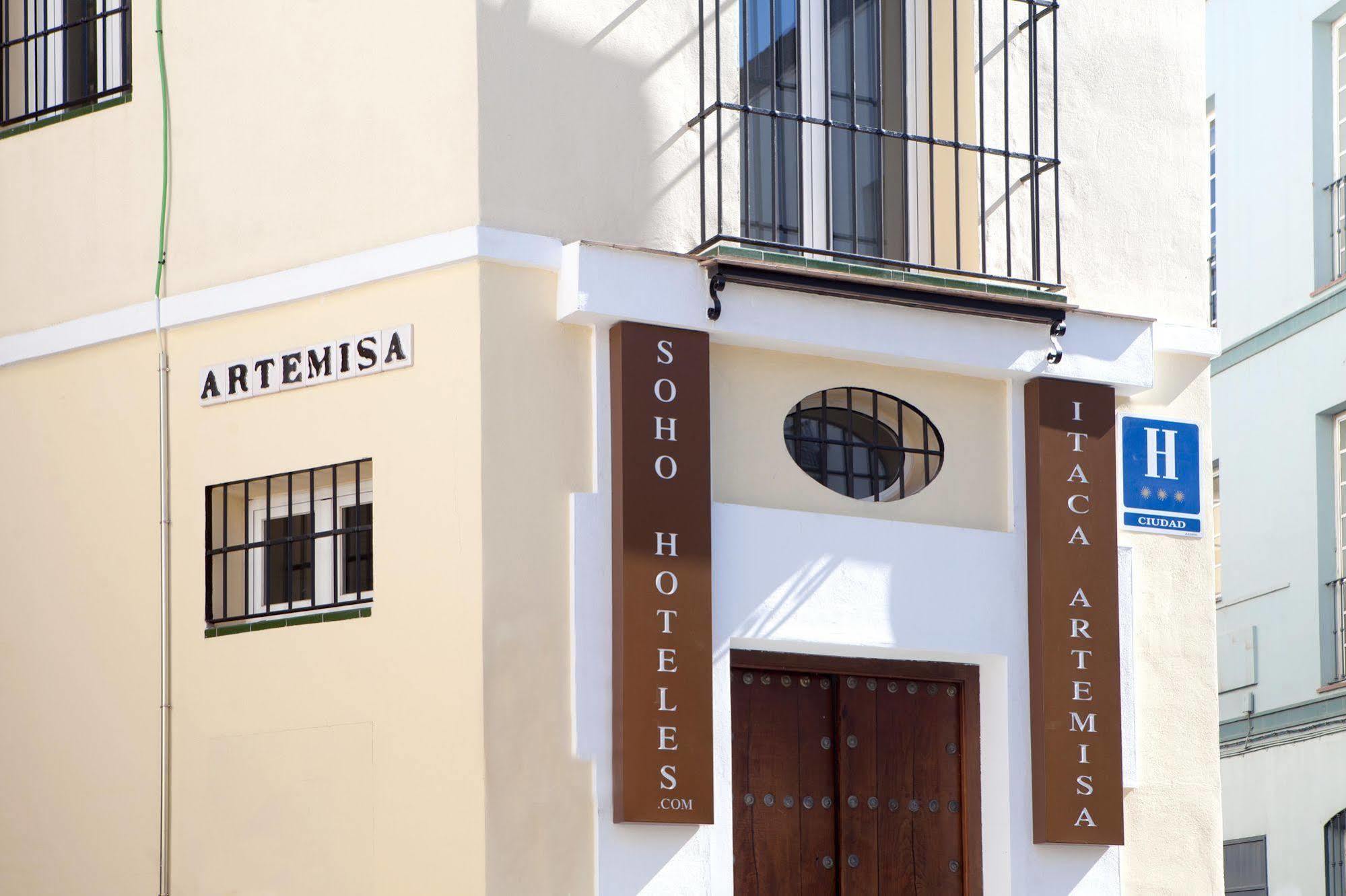 Itaca Artemisa Hotel 3*